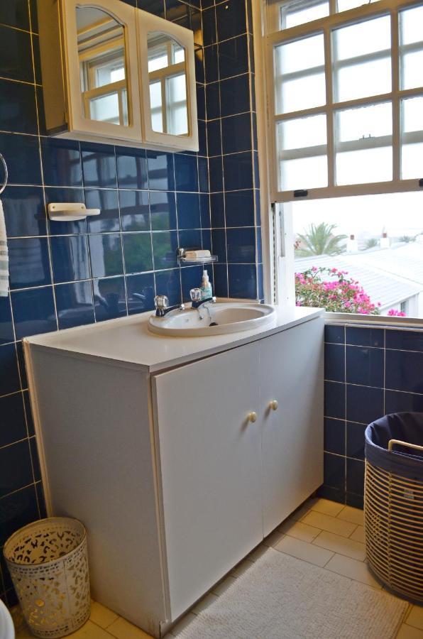 Bougainvillea House - The Heart Of Simonstown *